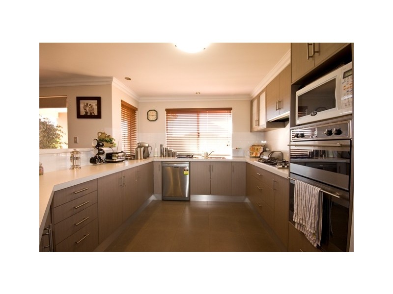 5 Teatree Way, Albany WA 6330