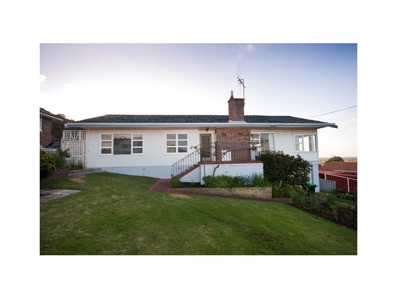 5 Hay Street, Mount Clarence WA 6330