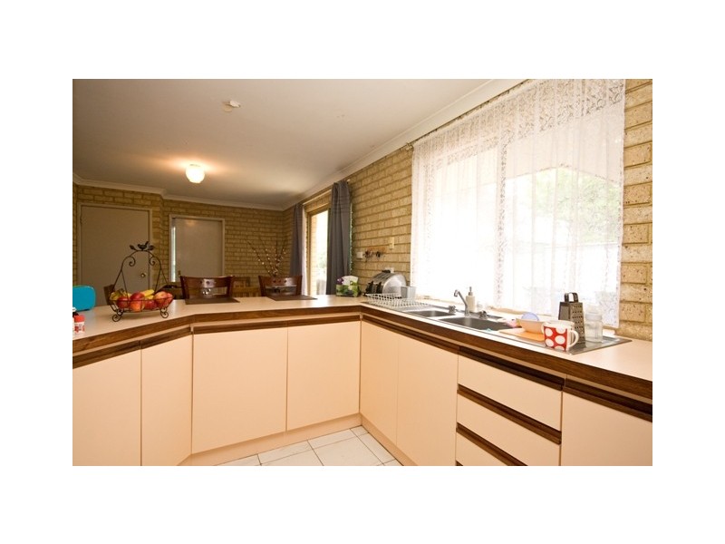 10 Hudson Road, Yakamia WA 6330