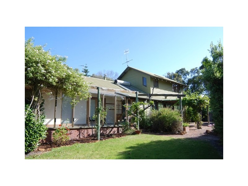74 Francis Street, Lower King WA 6330