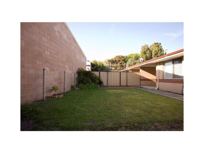 10/9 Bluff Street, Mira Mar WA 6330