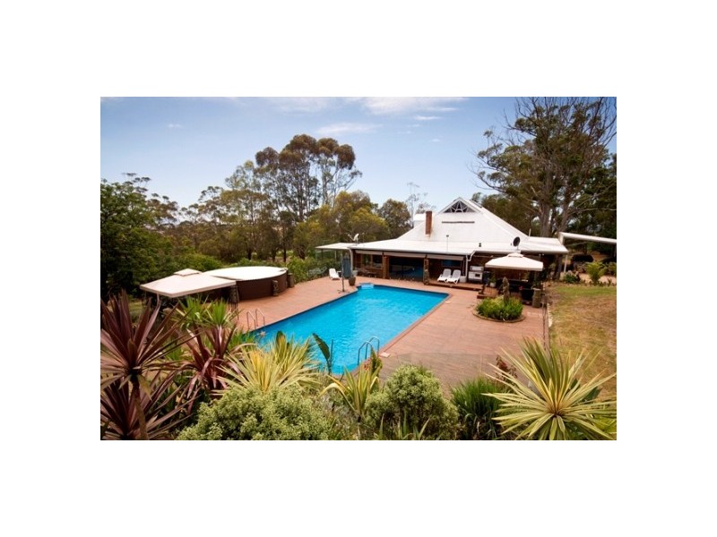 2658 Porongurup Road, Porongurup WA 6324