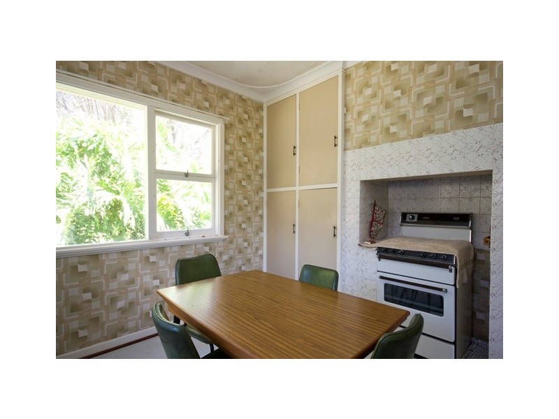 321 Emu Point Drive, Collingwood Park WA 6330