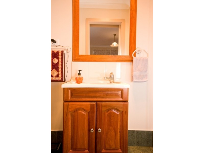 4 Halifax Street, Mount Melville WA 6330