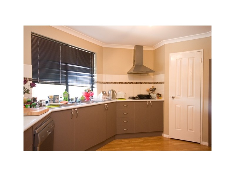 5 Galle Street, Yakamia WA 6330