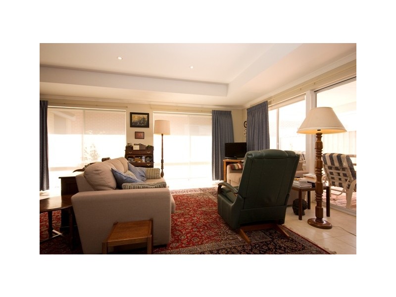 2/208 Middleton Road, Mira Mar WA 6330