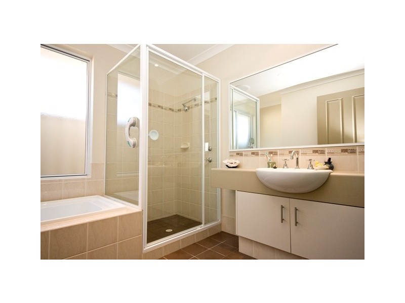 2/208 Middleton Road, Mira Mar WA 6330