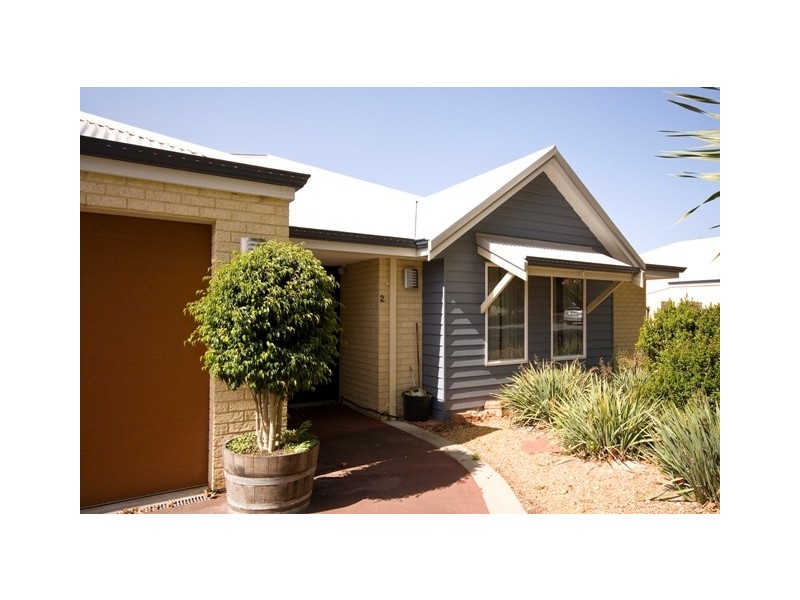 2/208 Middleton Road, Mira Mar WA 6330