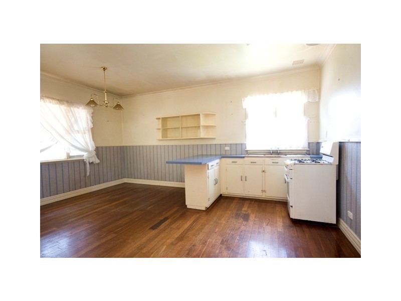 10 Boronia Street, Mount Clarence WA 6330