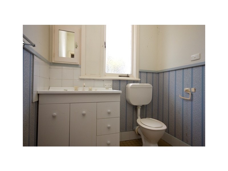 10 Boronia Street, Mount Clarence WA 6330