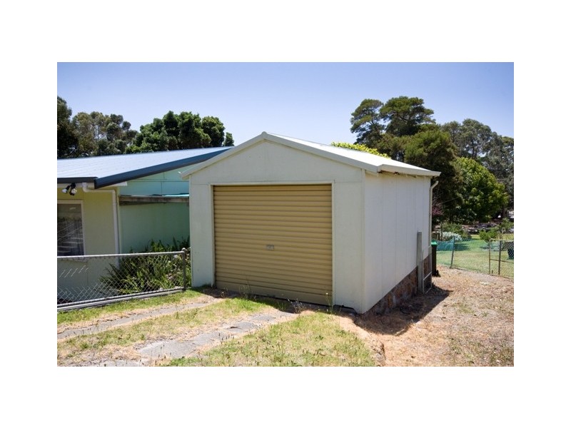 10 Boronia Street, Mount Clarence WA 6330