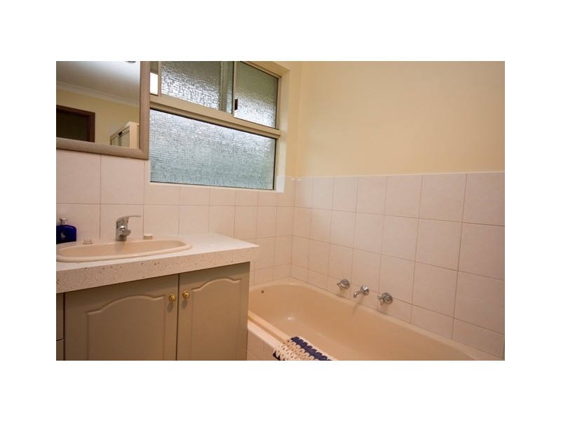 39 Kampong Road, Yakamia WA 6330