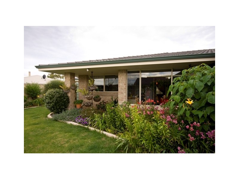 39 Kampong Road, Yakamia WA 6330