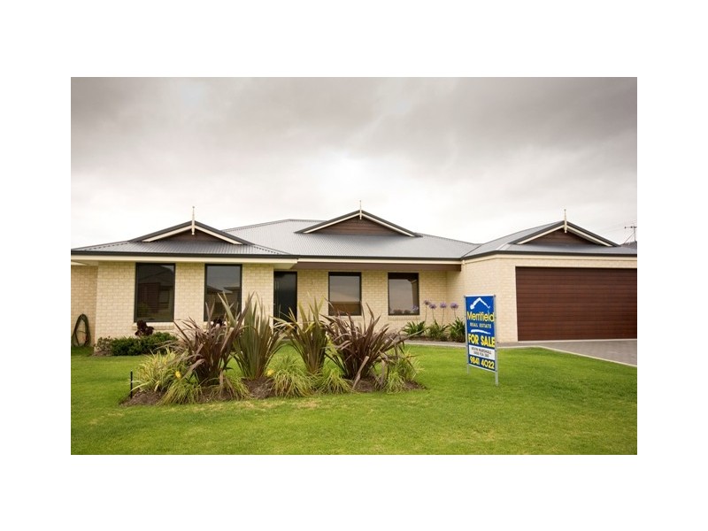 4 Orion Avenue, Mckail WA 6330