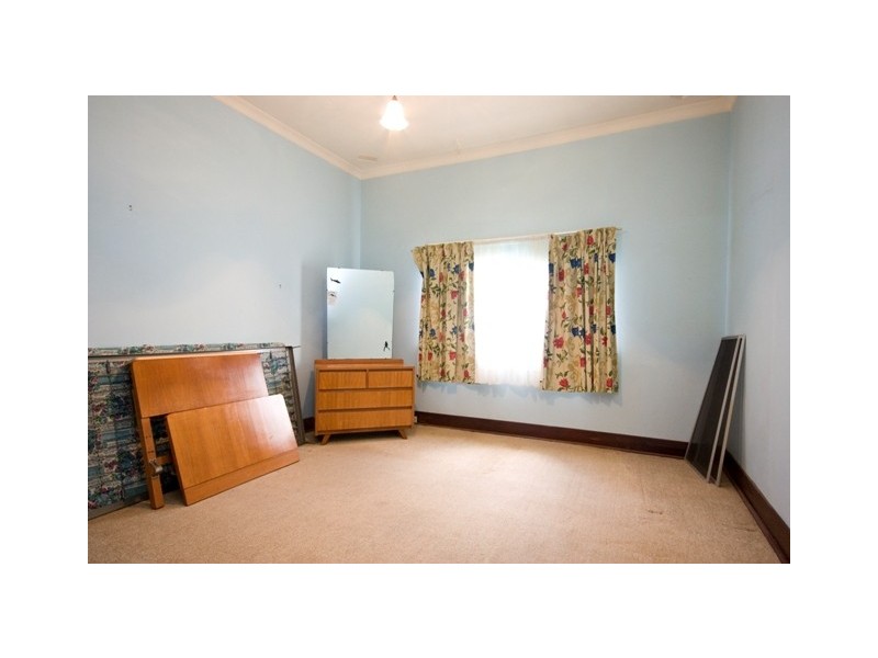 10 Victoria Street, Mount Melville WA 6330