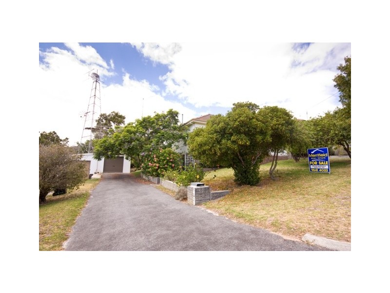 10 Victoria Street, Mount Melville WA 6330