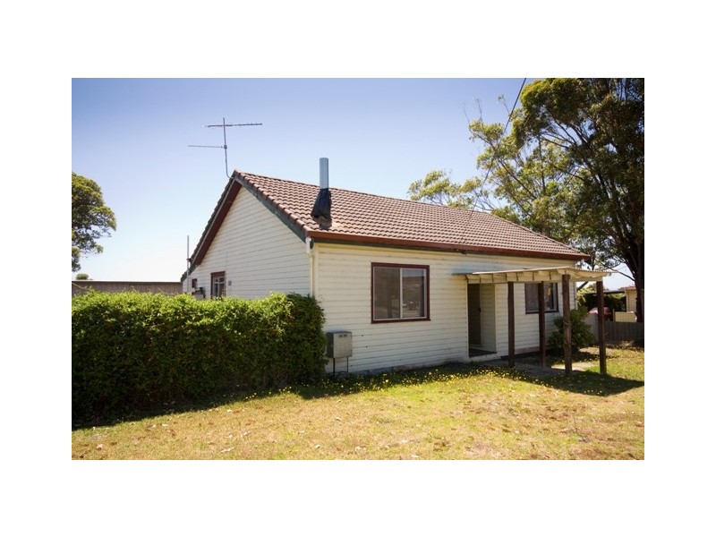 64 South Coast Highway, Orana WA 6330