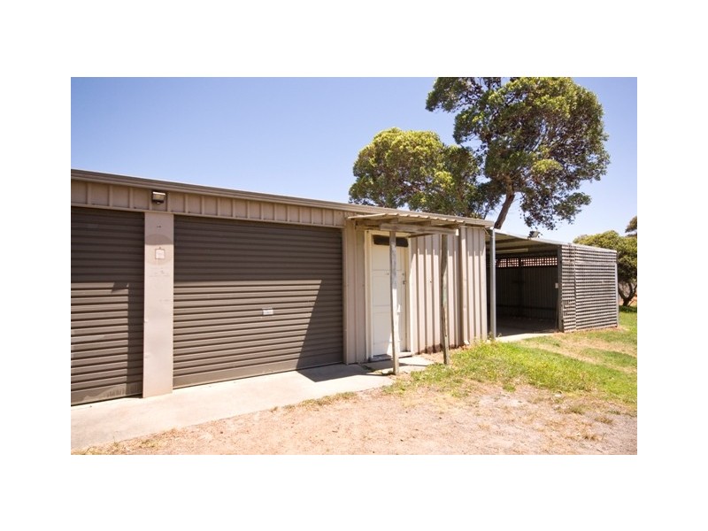 64 South Coast Highway, Orana WA 6330