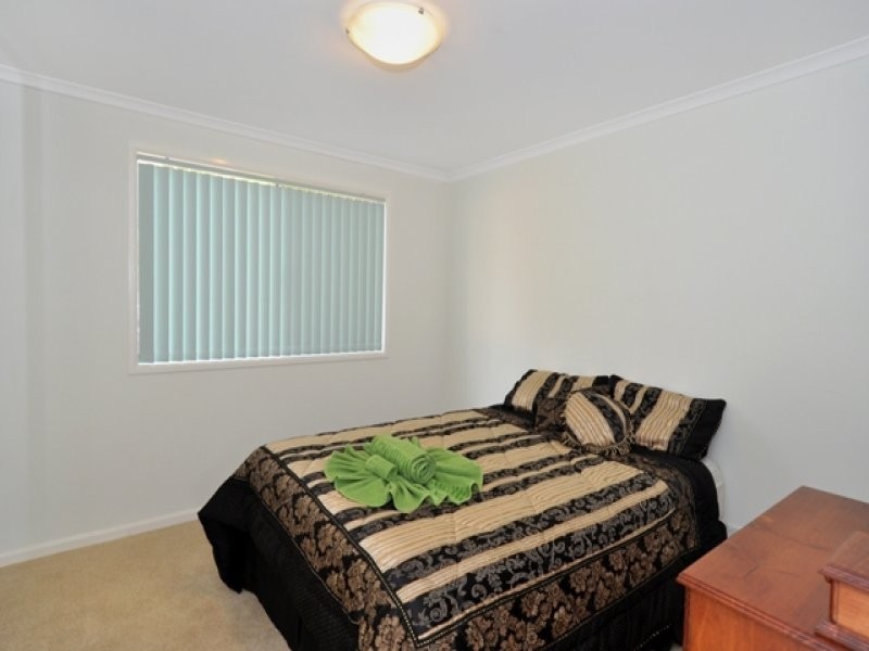 Park Home 2/8 Medcalf Parade, Emu Point WA 6330