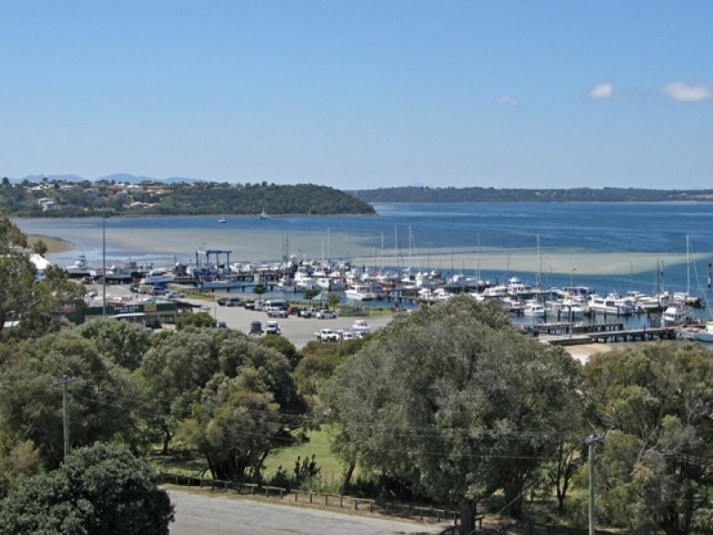 Park Home 2/8 Medcalf Parade, Emu Point WA 6330
