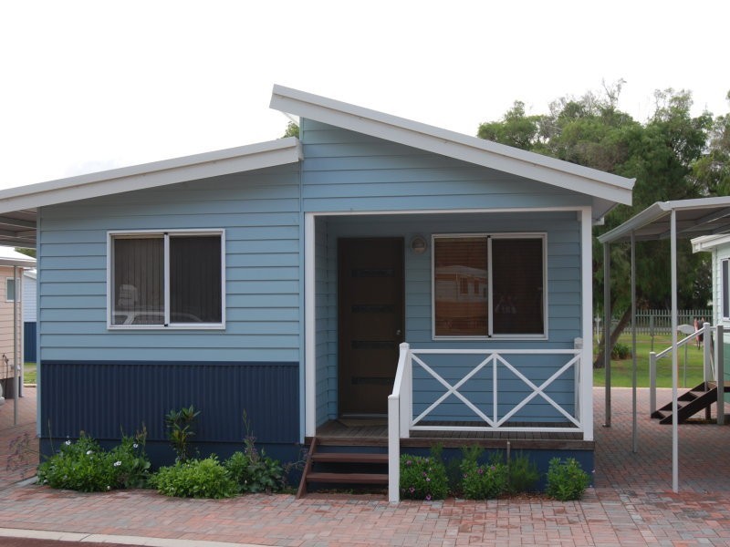 Park Home 3/8 Medcalf Parade, Emu Point WA 6330
