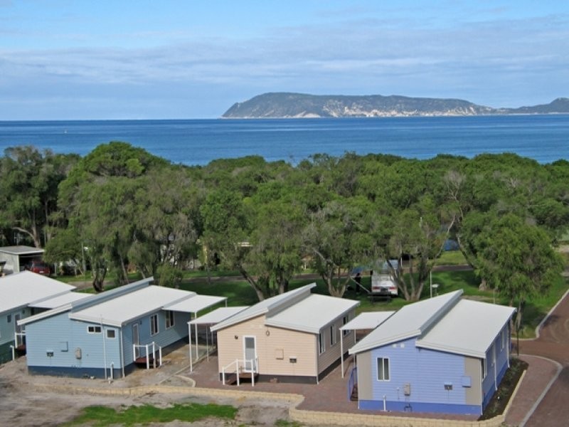 Park Home 3/8 Medcalf Parade, Emu Point WA 6330