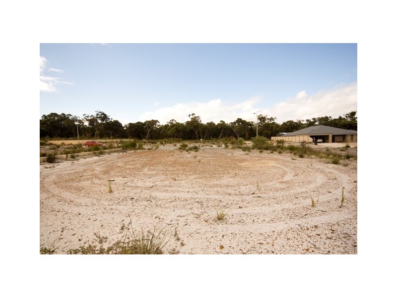 17 Elaray Way, Lange WA 6330