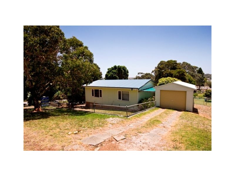 10 Boronia Street, Mount Clarence WA 6330