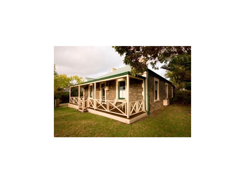 4 Symers Street, Mira Mar WA 6330