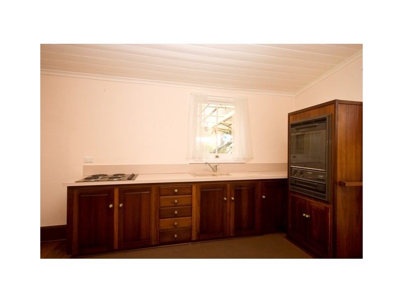 4 Symers Street, Mira Mar WA 6330