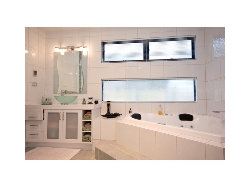 58 Brunswick Road, Port Albany WA 6330