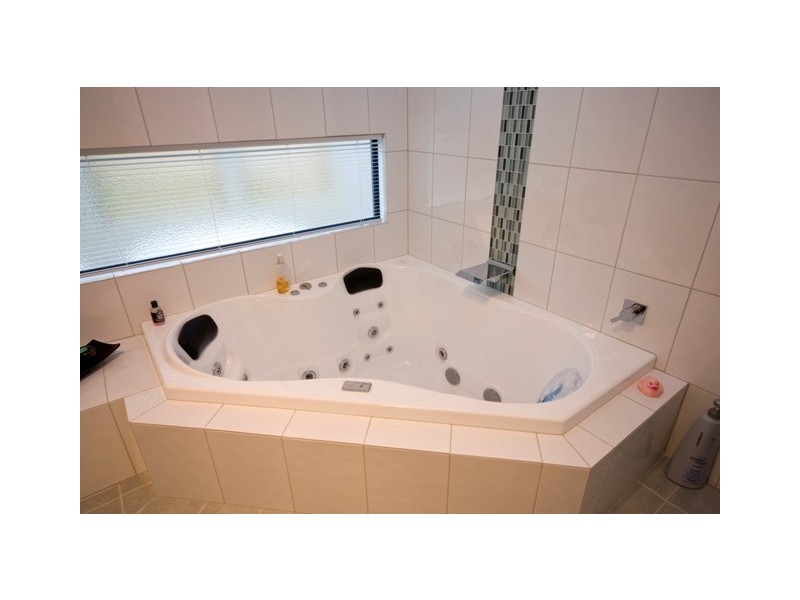 58 Brunswick Road, Port Albany WA 6330