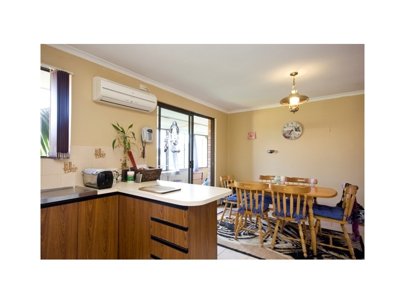 27 Sherwood Drive, Mckail WA 6330