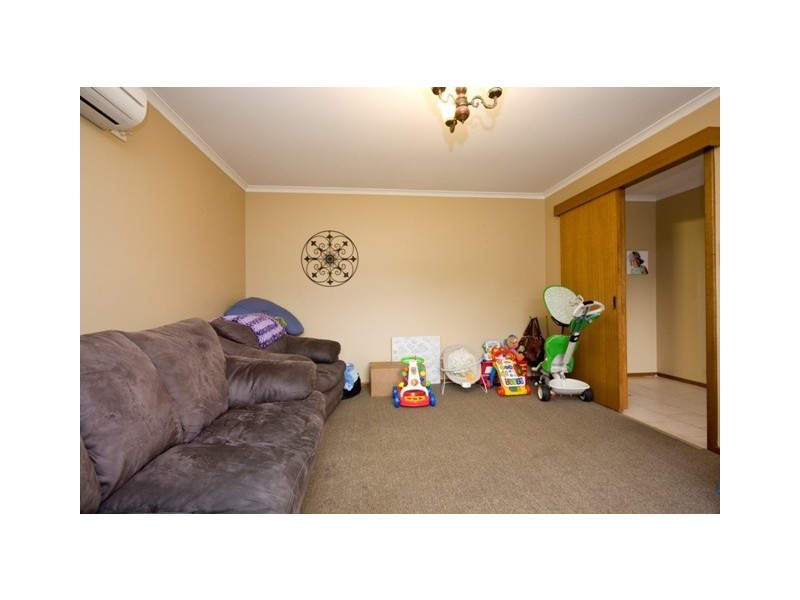 27 Sherwood Drive, Mckail WA 6330