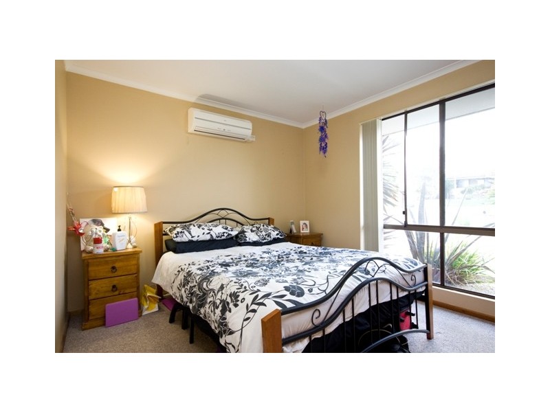 27 Sherwood Drive, Mckail WA 6330