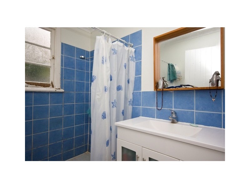 8 Champion Street, Mira Mar WA 6330