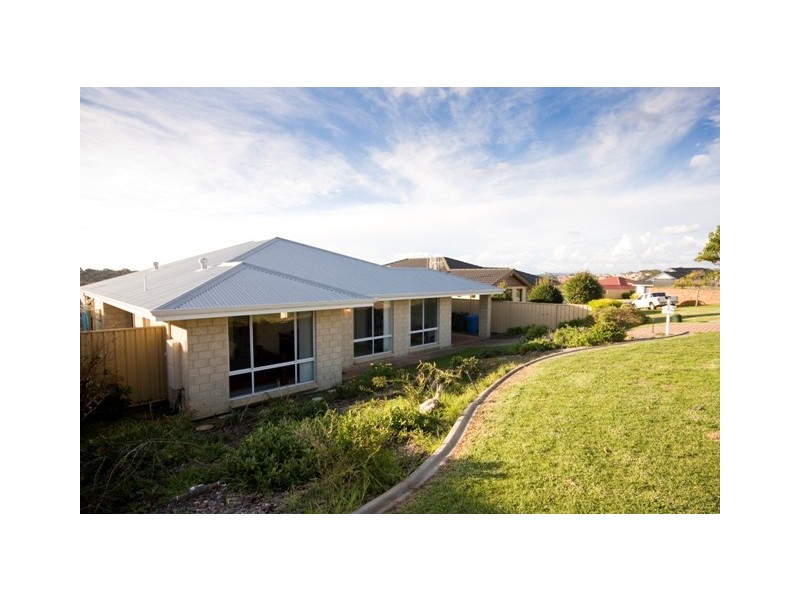 3 Camm Crescent, Spencer Park WA 6330