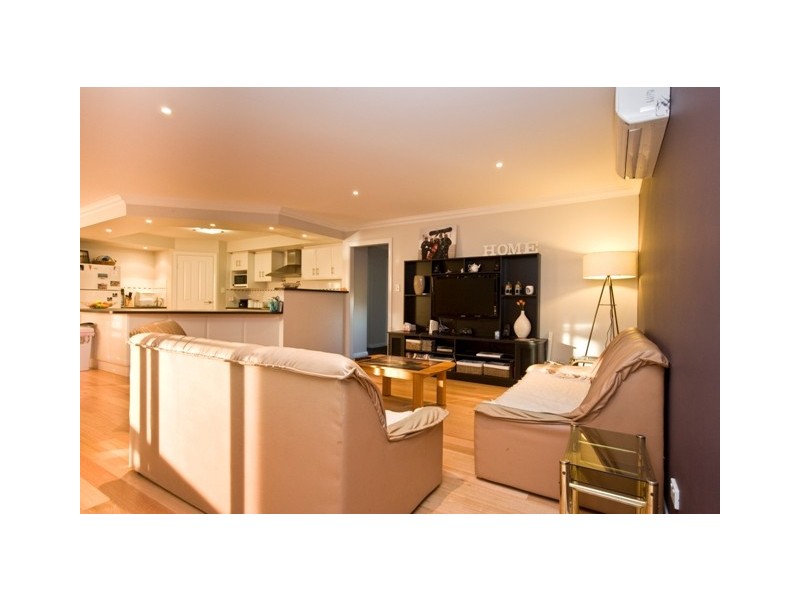 193 Deloraine Drive, Warrenup WA 6330