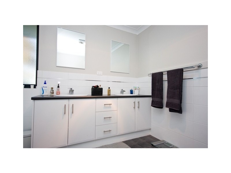 193 Deloraine Drive, Warrenup WA 6330