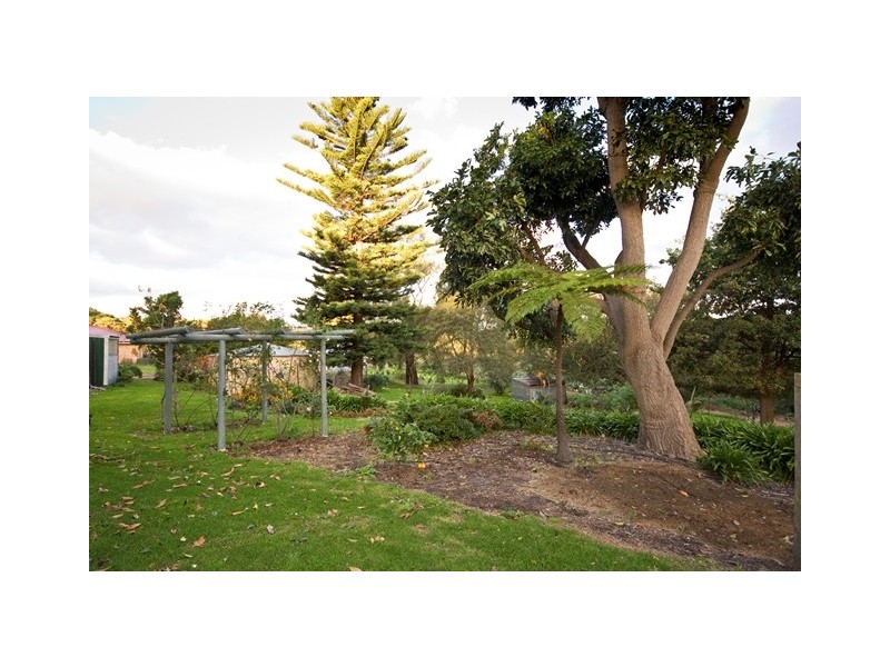 29 Bushby Road, Lower King WA 6330