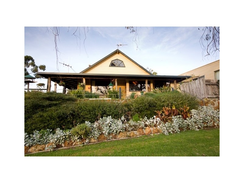 100 Alison Parade, Bayonet Head WA 6330