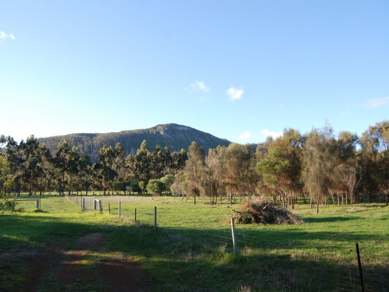 1084 Millinup Road, Porongurup WA 6324