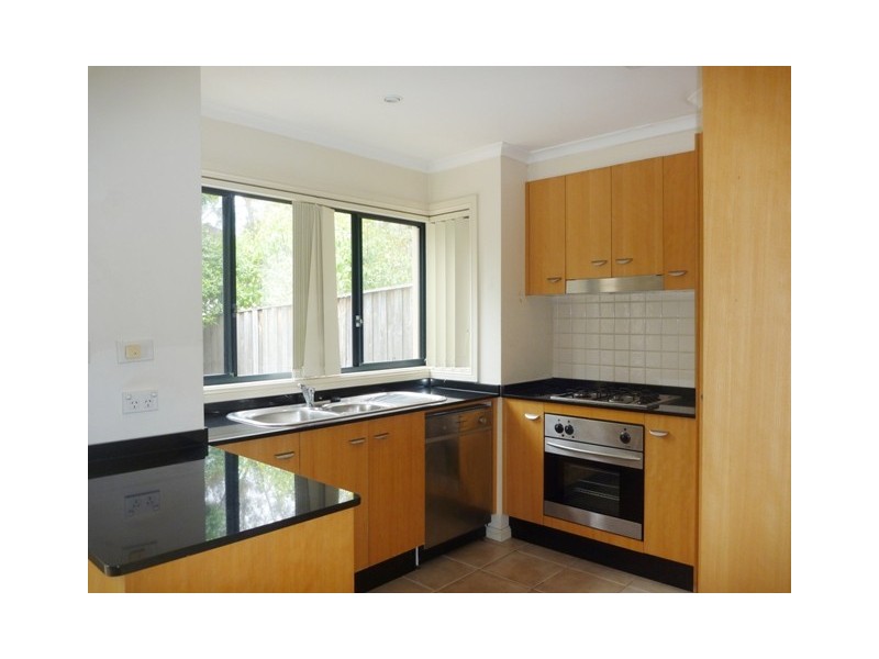 11/4-10 Kumbardang Avenue, Miranda NSW 2228