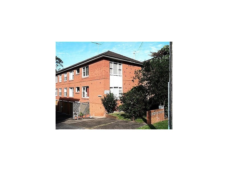 1/104 Kiora Road, Miranda NSW 2228