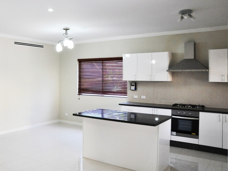 32 Melrose Avenue, Sylvania NSW 2224