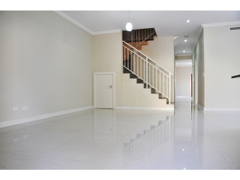 32 Melrose Avenue, Sylvania NSW 2224