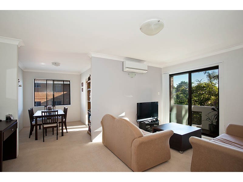 8/6 Curtis Street, Caringbah NSW 2229