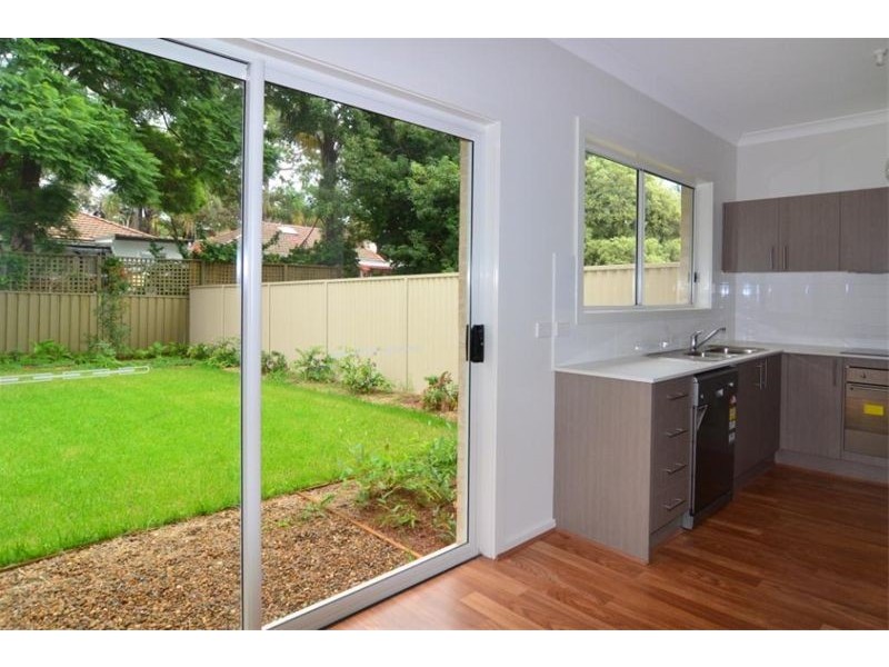 13a  Kenneth Avenue, Kirrawee NSW 2232