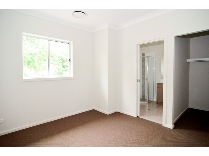 13a  Kenneth Avenue, Kirrawee NSW 2232