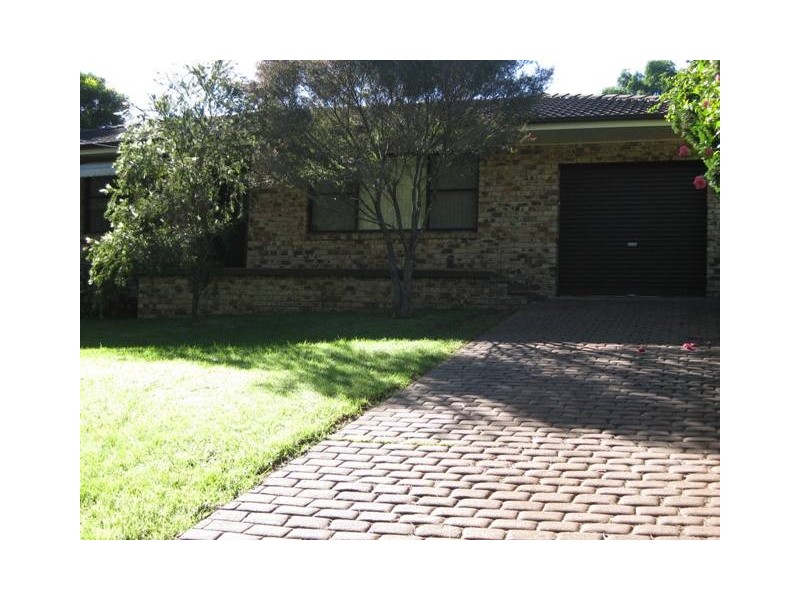 6 WILLANDRA PARADE, Heathcote NSW 2233